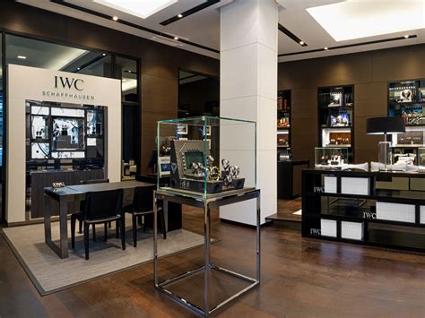 iwc schaffhausen boutique zürich|iwc watches price range.